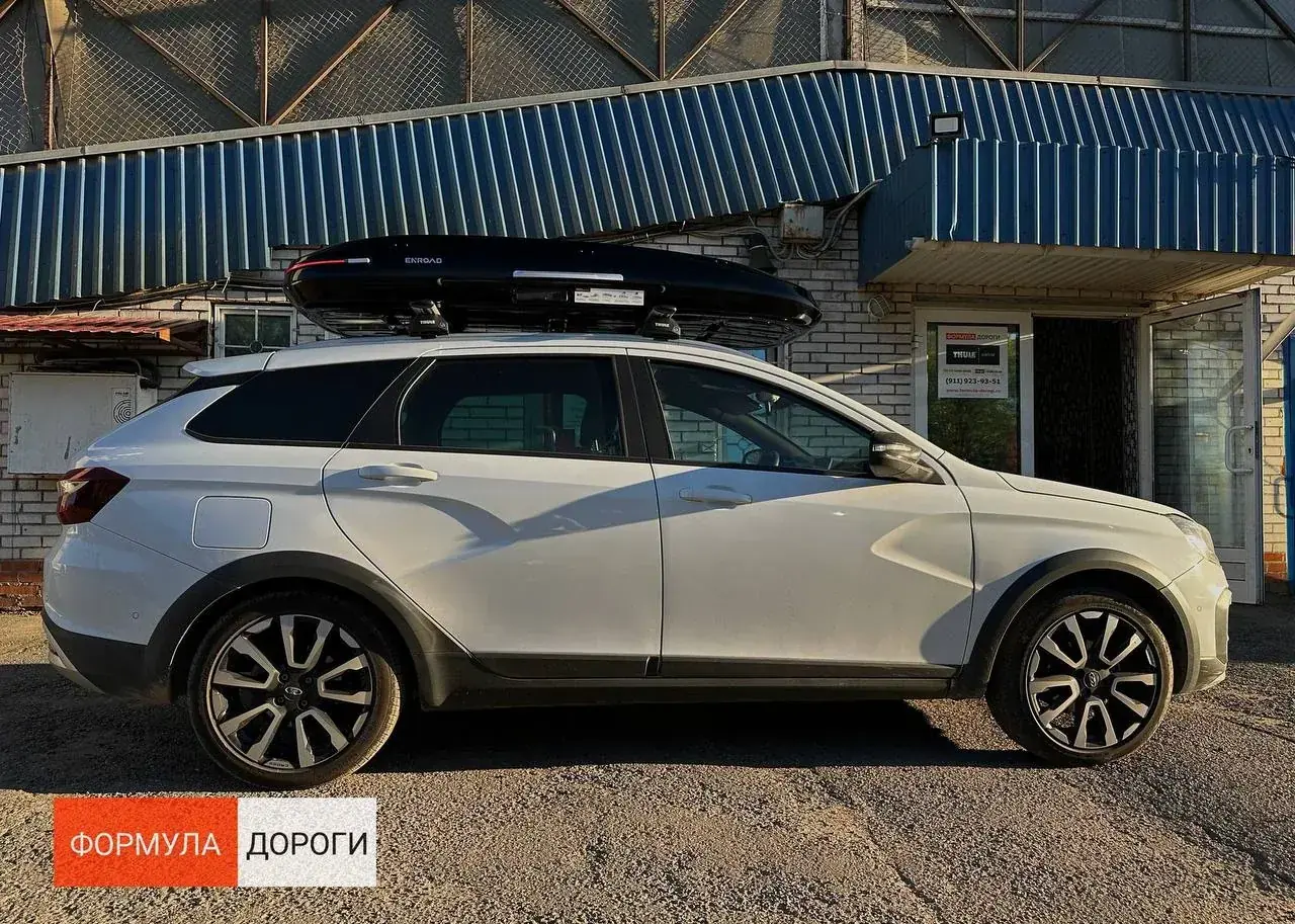 XL Slim 400-E на Lada VESTA SW