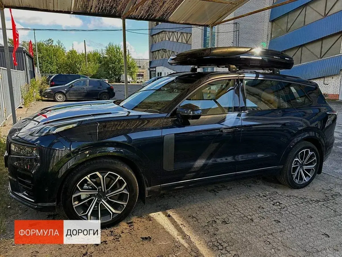 XL Slim 400-E на Nordcross 001 / Lynk & Co 09